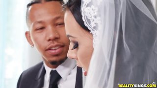 Shameless bride rubs her clit during interracial anal